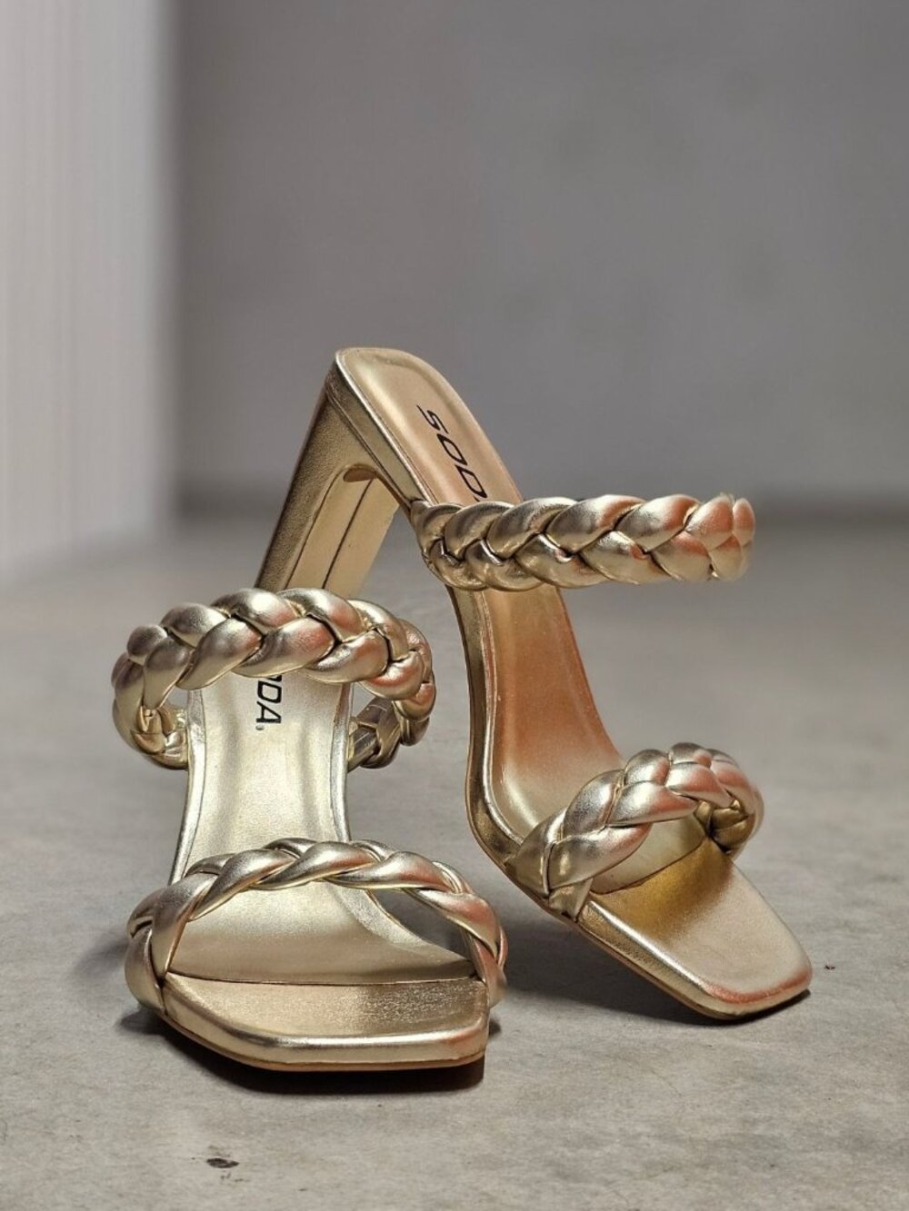 Braided Metallic Gold Block Heel Sandals Open Toe Square Toe Design Womens Shoes